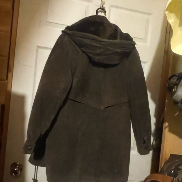 Hooded suede faux fur lined coat - Picture 2 of 8